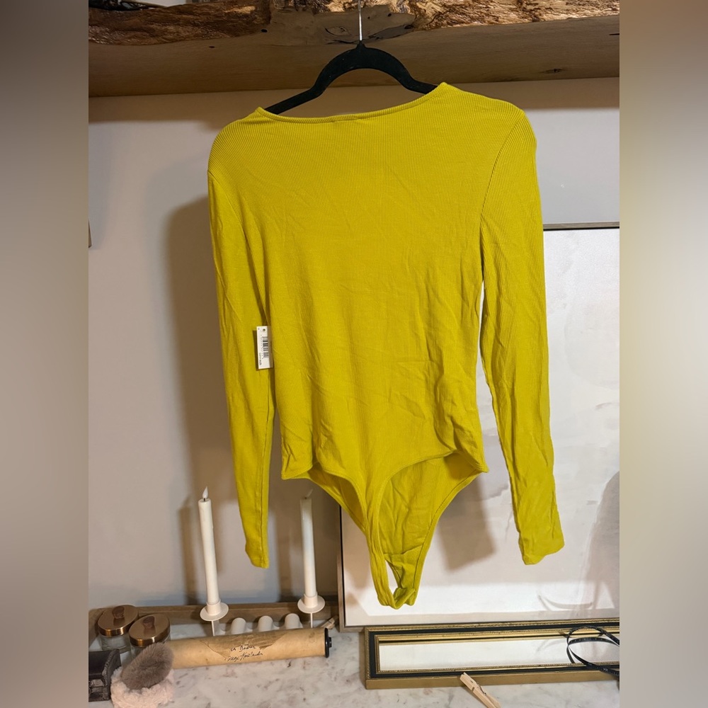 Daily Ritual Lime Green Long Sleeve Bodysuit - Picture 5 of 7